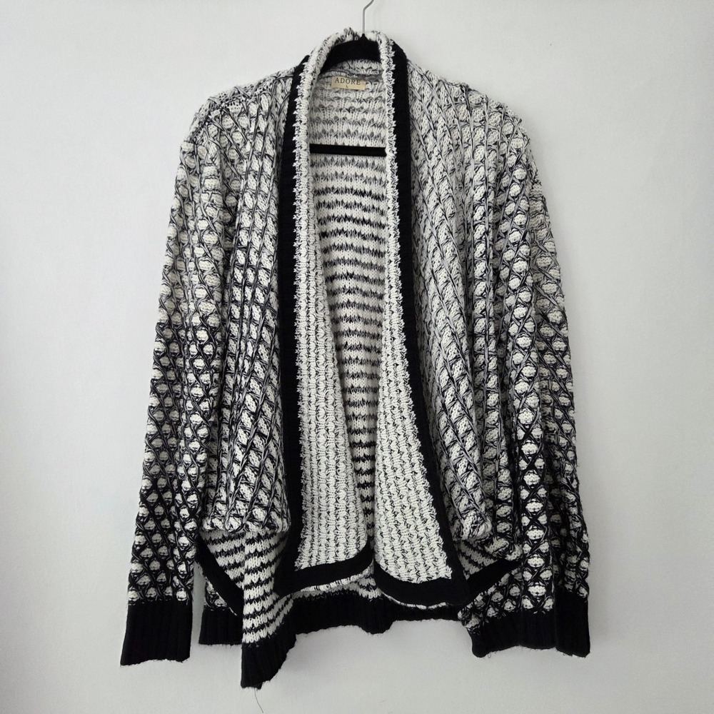 Adore Cardigan Black White Geometric Open Front High Low Sweater Womens Large